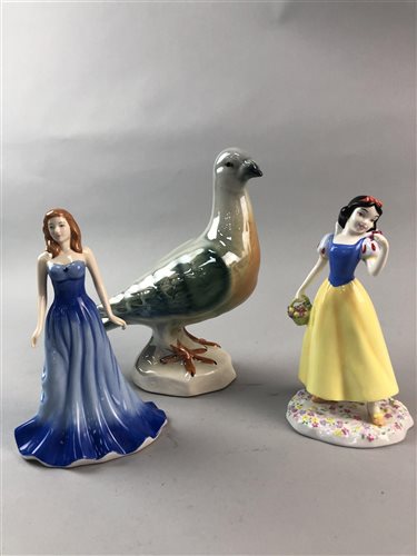 Lot 42 - A LOT OF TWO ROYAL DOULTON FIGURES AND A CAMPSIE WARE PIGEON