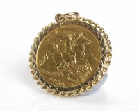 Lot 363 - HALF SOVEREIGN PENDANT dated 1911, 6g gross