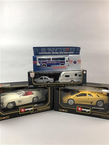 Lot 181 - A COLLECTION OF MODEL VEHICLES