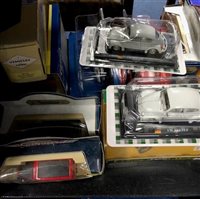 Lot 325 - A LOT OF BOXED MODEL VEHICLES