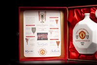 Lot 1974 - MANCHESTER UNITED TWENTY-FIFTH ANNIVERSARY OF THE EUROPEAN CUP DECANTER