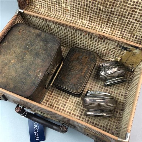 Lot 30 - A NO 210 PRIMUS STOVE, A WWI MILITARY CHRISTMAS BOX AND TWO TABLE LIGHTERS