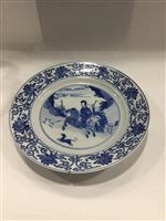 Lot 1135 - A PAIR OF CHINESE BLUE AND WHITE PLATES