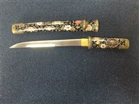 Lot 1165 - A JAPANESE TANTO