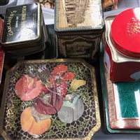 Lot 86 - A COLLECTION OF VINTAGE TINS
