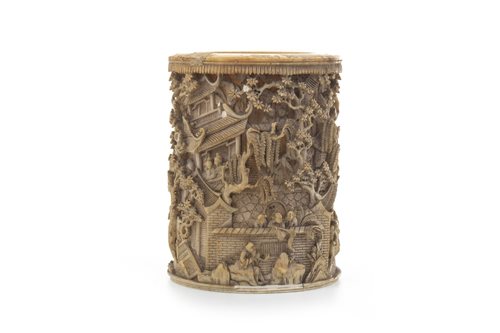 Lot 1183 - AN EARLY 20TH CENTURY CHINESE CARVED IVORY BRUSH POT