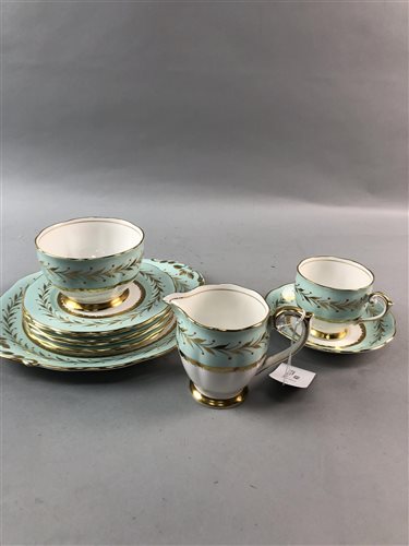 Lot 433 - A QUEEN ANNE CHINA TEA SERVICE AND TWO ROYAL ALBERT PLATES