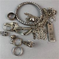 Lot 18 - A SILVER CURLING BROOCH AND OTHER JEWELLERY