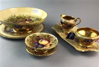 Lot 121 - AN AYNSLEY ORCHARD GOLD BOWL, PLATE, SUGAR AND CREAM
