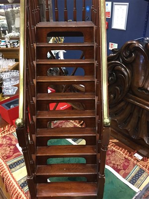Lot 1858 - A SET OF MINIATURE LIBRARY STEPS