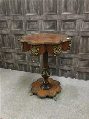 Lot 1863 - A FRENCH KINGWOOD CENTRE TABLE