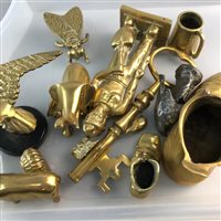 Lot 92 - A BRASS MODEL OF AN EAGLE AND OTHER BRASS WARE