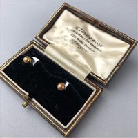 Lot 1 - A NINE CARAT GOLD SIGNET RING, A PAIR OF STUDS AND STICK PINS