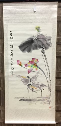 Lot 436 - A CONTEMPORARY CHINESE SCROLL PAINTING