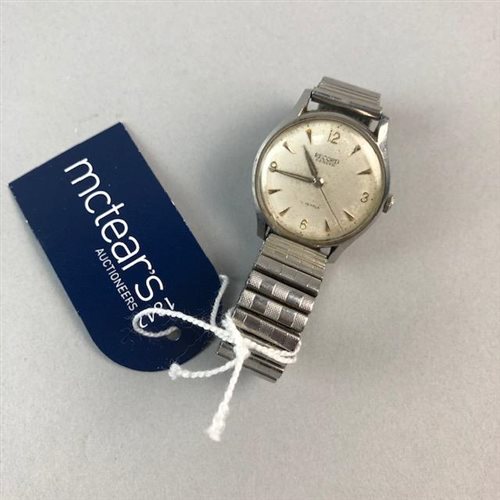 Lot 5 - A GENTLEMAN'S RECORD GENEVE STAINLESS STEEL WRISTWATCH
