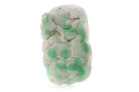 Lot 983 - A CHINESE JADE CARVING
