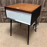 Lot 189 - A VINTAGE RECORD PLAYER