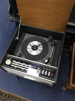 Lot 189 - A VINTAGE RECORD PLAYER