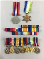 Lot 272 - A COLLECTION OF WWI AND WWII MEDALS