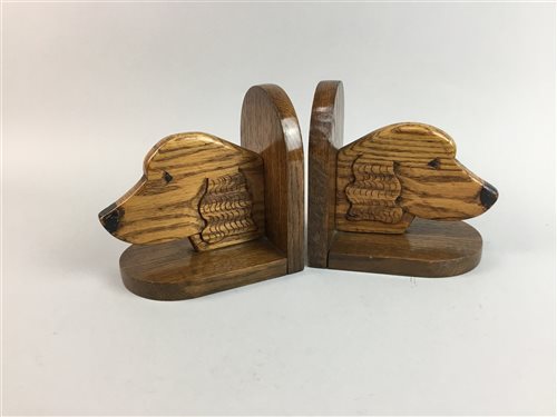 Lot 14 - A PAIR OF OAK BOOKENDS