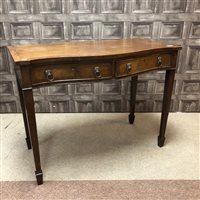 Lot 317 - A MAHOGANY SERPENTINE FRONTED SIDE TABLE