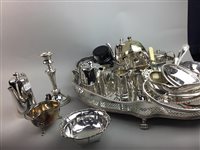Lot 307 - A LOT OF PLATED WARES