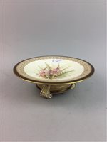 Lot 300 - A VICTORIAN ROYAL WORCESTER COMPORT