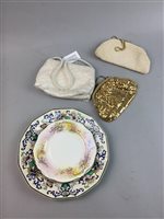 Lot 291 - A LADY'S EVENING BAG, TWO SMALL PURSES AND CERAMIC ITEMS