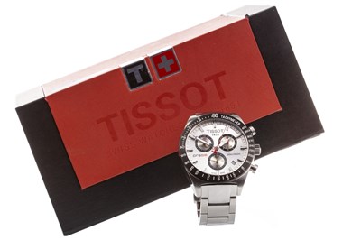 Lot 858 - A GENTLEMAN'S TISSOT STAINLESS STEEL WRIST WATCH