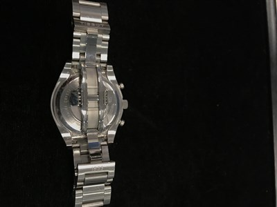 Lot 858 - A GENTLEMAN'S TISSOT STAINLESS STEEL WRIST WATCH