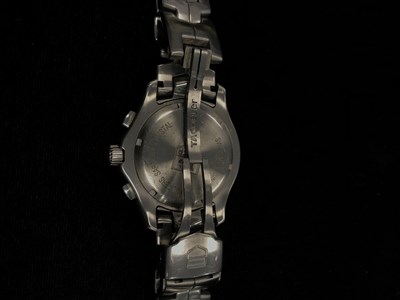 Lot 812 - A GENTLEMAN'S TAG HEUER LINK WRIST WATCH