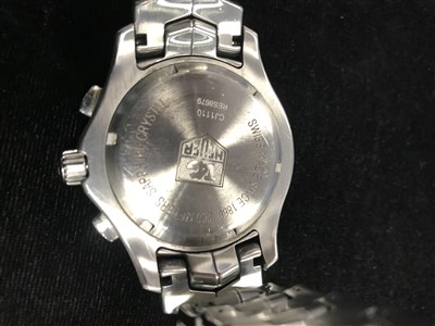 Lot 812 - A GENTLEMAN'S TAG HEUER LINK WRIST WATCH