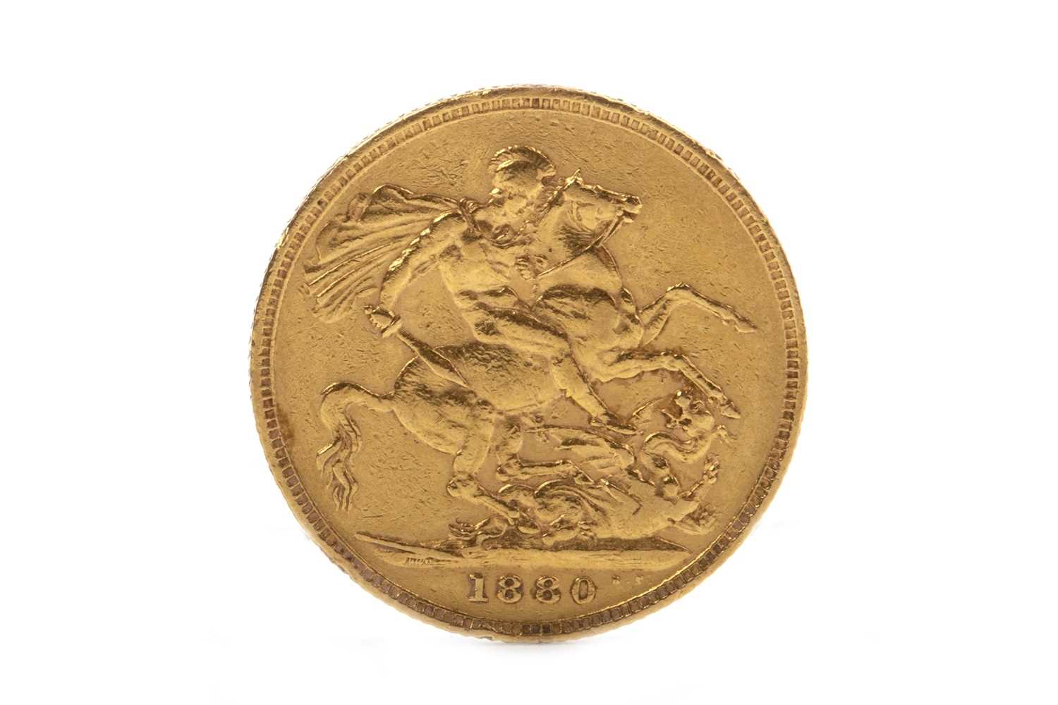 Lot 522 - A GOLD SOVEREIGN, 1880
