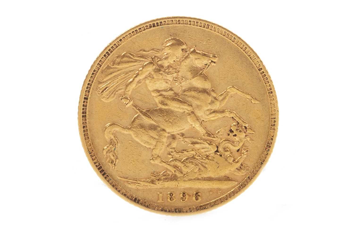 Lot 513 - A GOLD SOVEREIGN, 1896