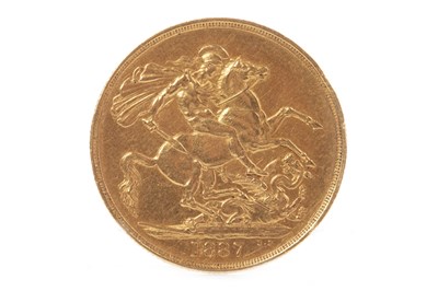 Lot 572 - A GOLD £2 COIN, 1887
