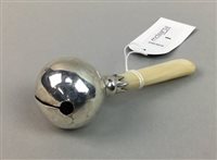 Lot 1 - A SILVER AND MOTHER OF PEARL BABY'S RATTLE
