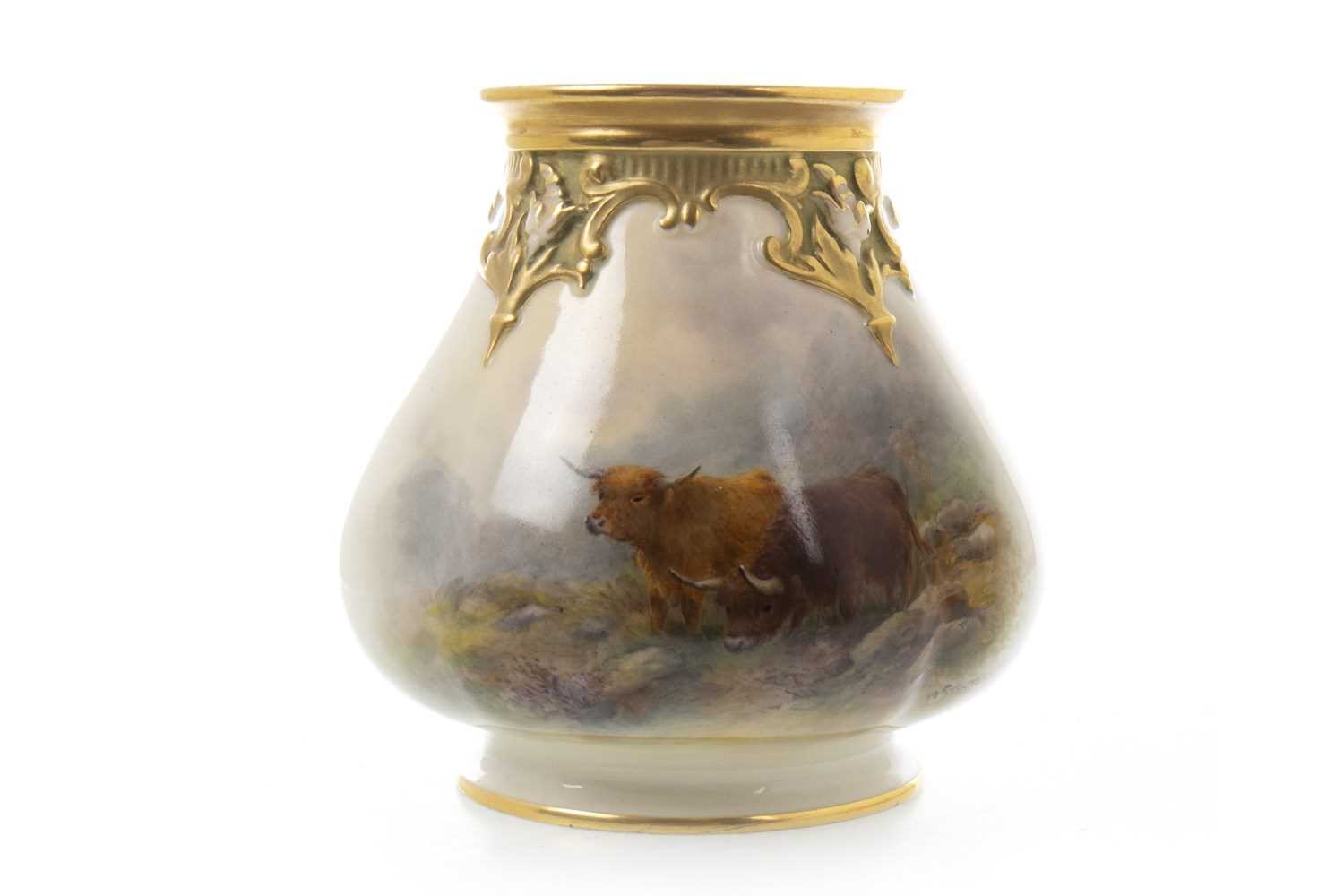 Lot 1231 - A ROYAL WORCESTER VASE BY HARRY STINTON