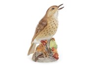 Lot 1105 - A ROYAL WORCESTER MODEL OF A THRUSH
