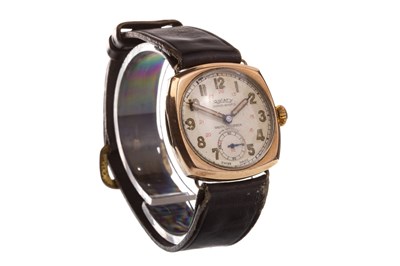 Lot 894 - A GENTLEMAN'S ROTARY SUPERSPORTS GOLD WATCH