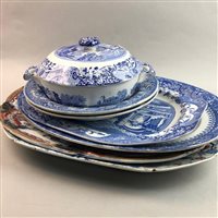 Lot 280 - A LOT OF BLUE AND WHITE CERAMICS