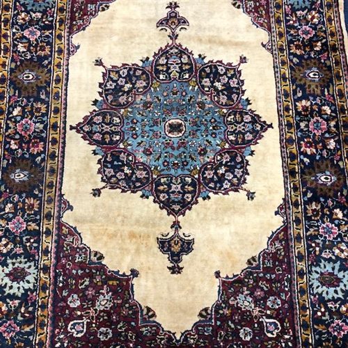 Lot 199 - A LOT OF TWO 20TH CENTURY EASTERN RUGS