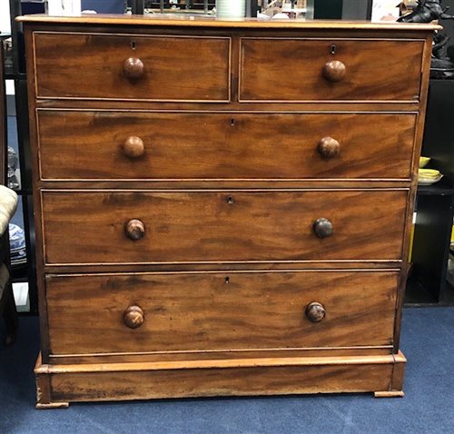 Lot 397 - A VICTORIAN MAHOGANY CHEST OF DRAWERS