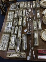 Lot 174 - A SUITE OF ELKINGTON SILVER PLATED CUTLERY