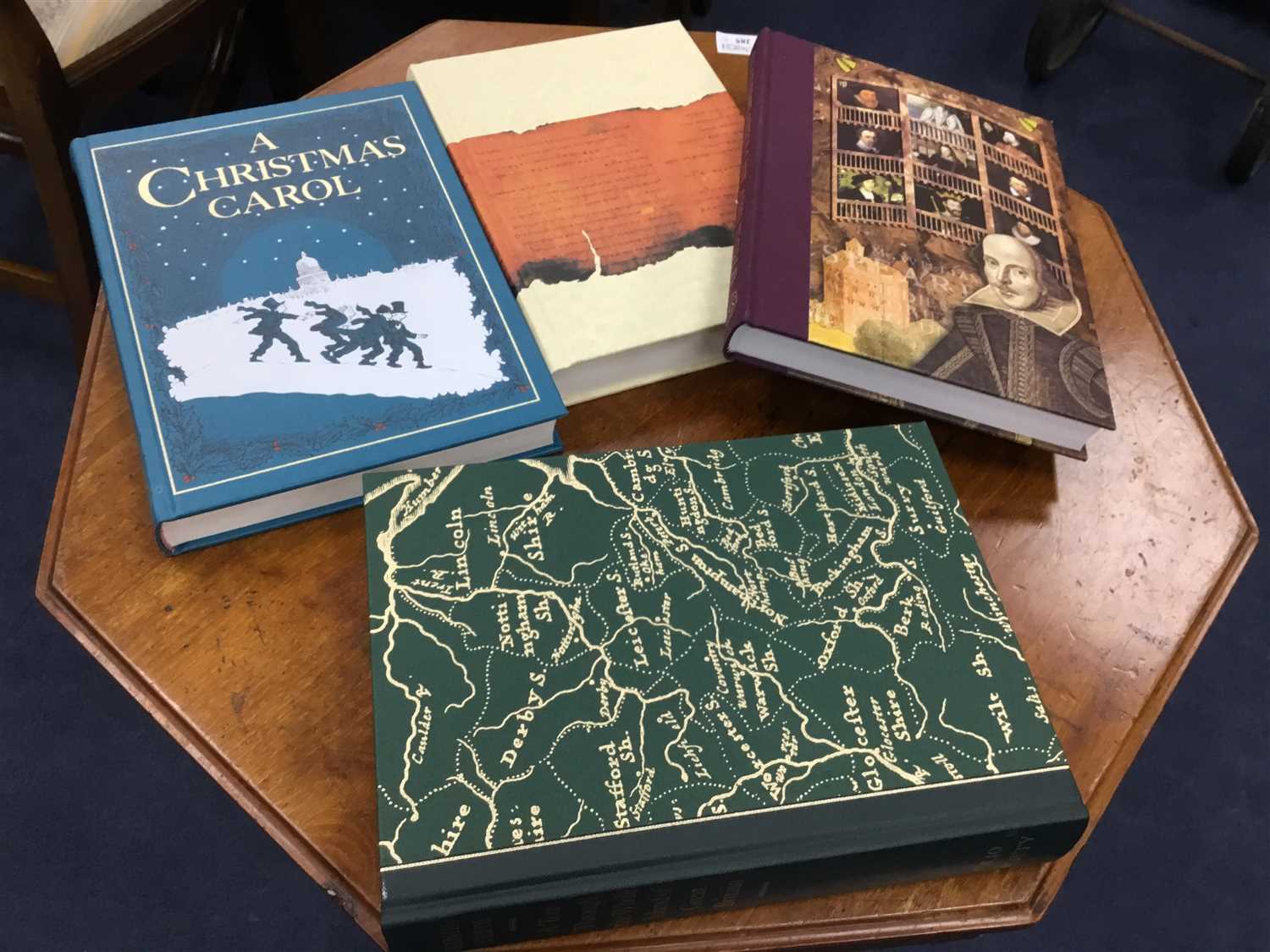 Lot 16 - A COLLECTION OF FOLIO SOCIETY AND OTHER HARDBACK BOOKS