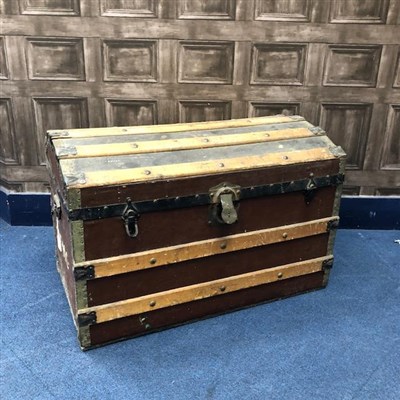 Lot 107 - A WOOD BOUND LEATHER DOMED TRAVEL TRUNK, A VINTAGE SUITCASE AND A BROTHER TYPEWRITER