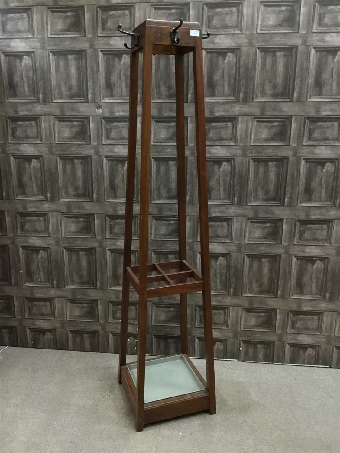 Lot 896 - A VINTAGE STAINED WOOD HAT AND COAT STAND