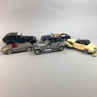 Lot 240 - A GROUP OF PRECISION DIE CAST MODEL CARS BY FRANKLIN MINT