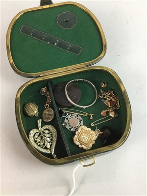 Lot 180 - A COLLECTION OF JEWELLERY