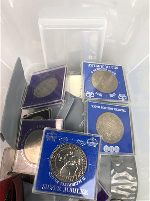 Lot 185 - A COLLECTION OF COINS