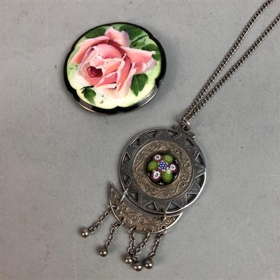 Lot 278 - A SILVER CAITHNESS GLASS PENDANT AND A FLORAL MOTIF BROOCH